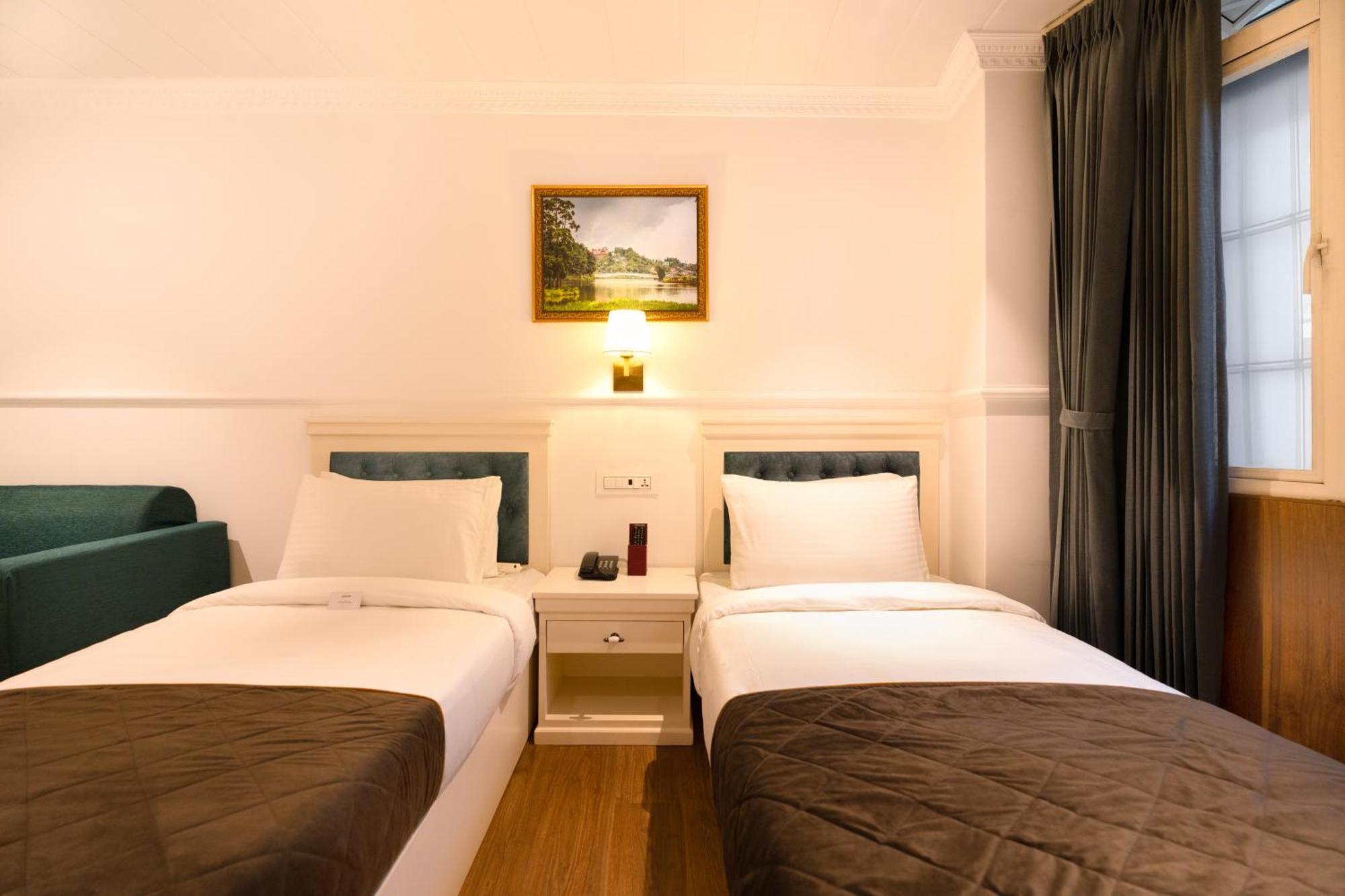 Summit Mall Stone Hotel Darjeeling  Buitenkant foto